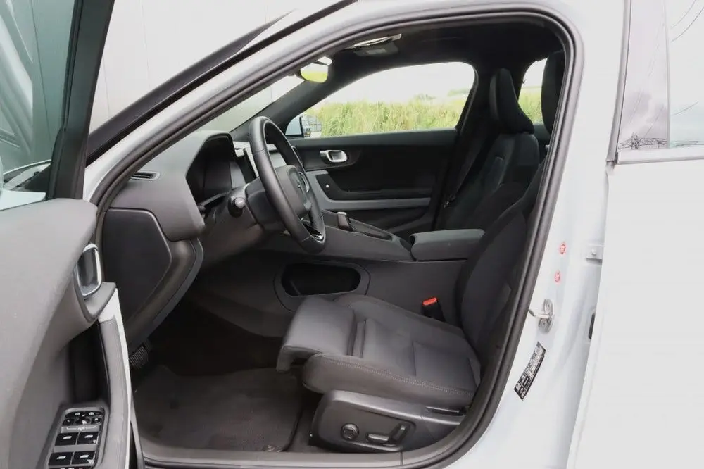 Polestar 2 Longe Range Single Motor Plus 82 kWh Pano uit 2023, foto 13
