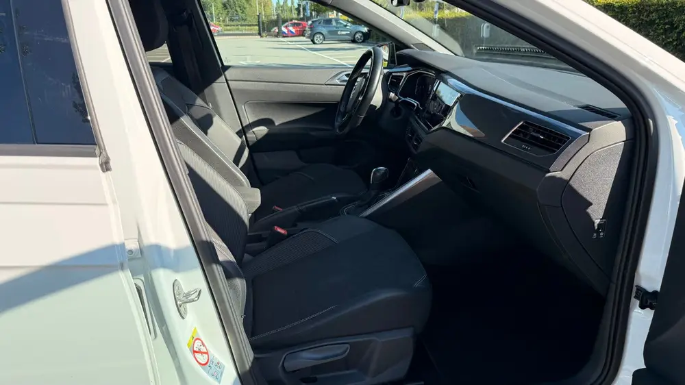 Volkswagen Polo VW Polo 1.0 TSI 110pk 7-DSG 2022 Keyless, Virtueel Cockpit uit 2022, foto 11