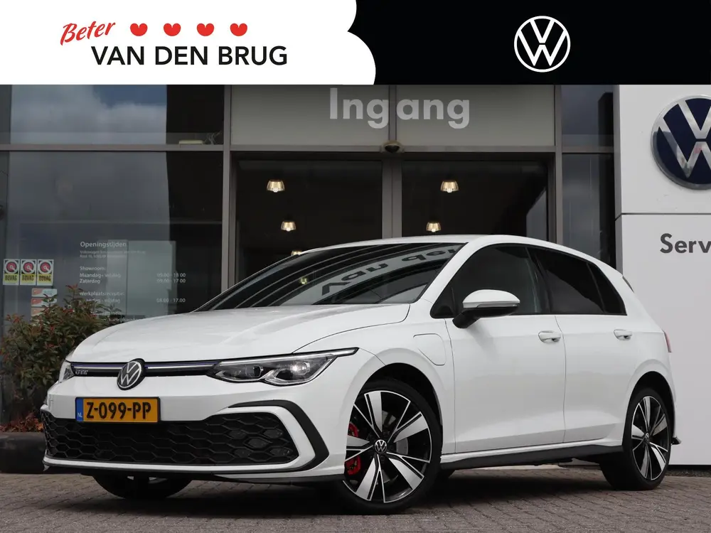 Volkswagen Golf 1.4 eHybrid 245 PK DSG GTE | LED Plus | App uit 2022