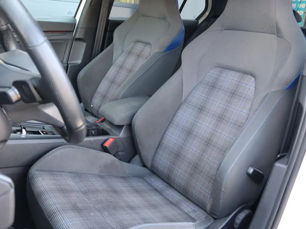 Volkswagen Golf 1.4 eHybrid 245 PK DSG GTE | LED Plus | App uit 2022, foto 17
