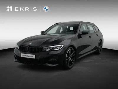 BMW 3-serie Touring 320i High Executive uit 2021