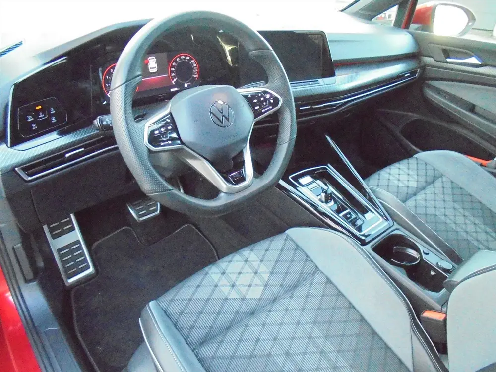 Volkswagen Golf 1.5 eTSI 130PK AUTOMAAT R-LINE BUSINESS NL-A uit 2024, foto 20