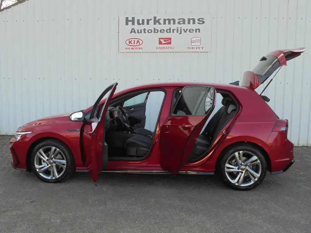 Volkswagen Golf 1.5 eTSI 130PK AUTOMAAT R-LINE BUSINESS NL-A uit 2024, foto 5