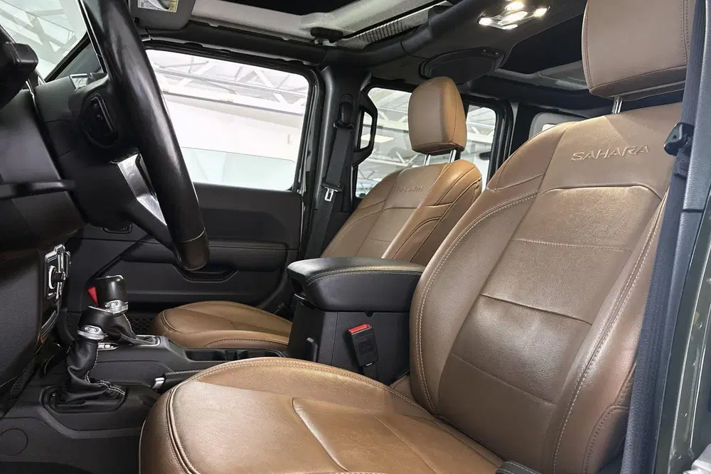 Jeep Wrangler 4xe 380 Sahara Leder Stuur-Stoelverw uit 2022, foto 6