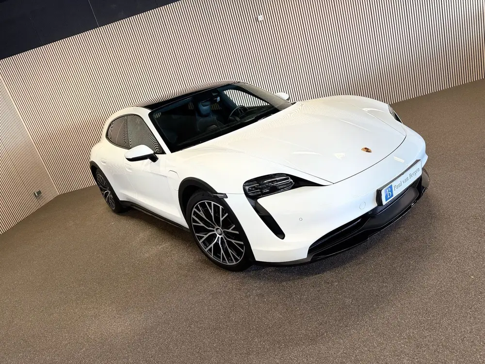 Porsche Taycan 4 93 kWh-SOH 90%-PANORAMA-ADAP. uit 2022, foto 2