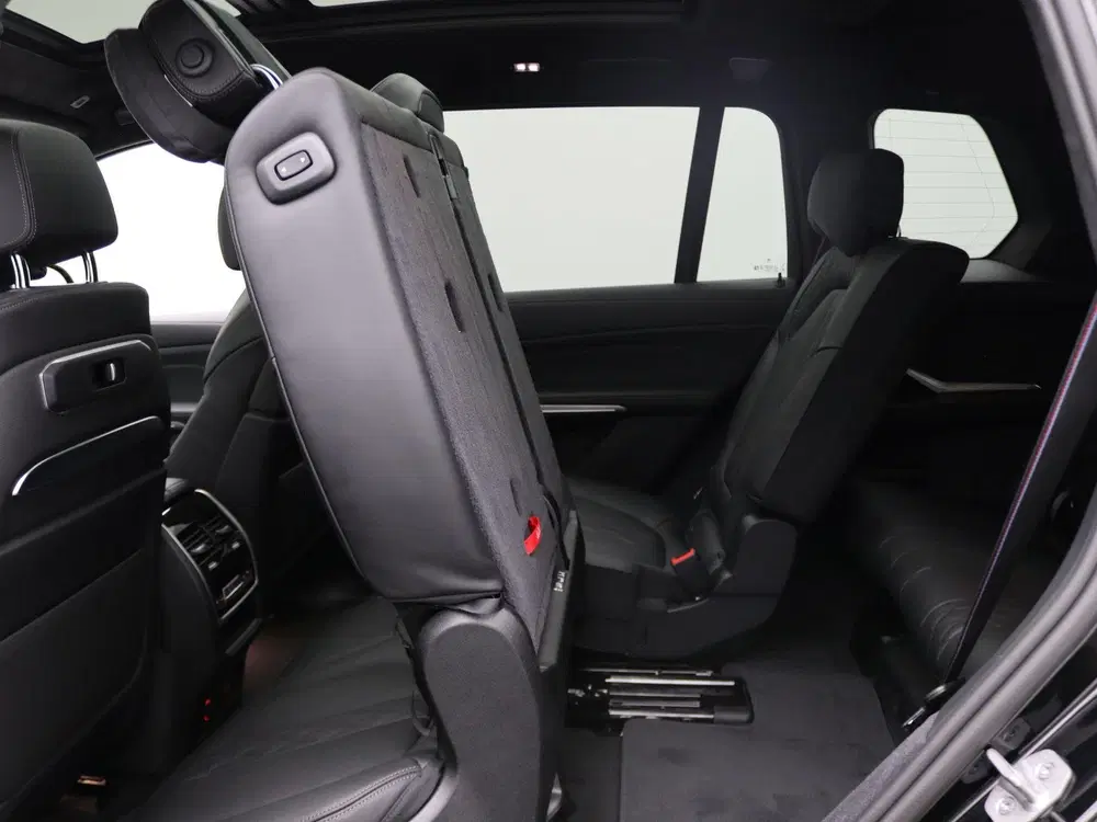 BMW X7 xDrive40i uit 2026, foto 12