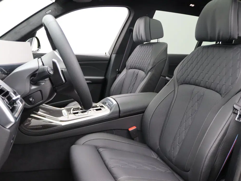 BMW X7 xDrive40i uit 2026, foto 14
