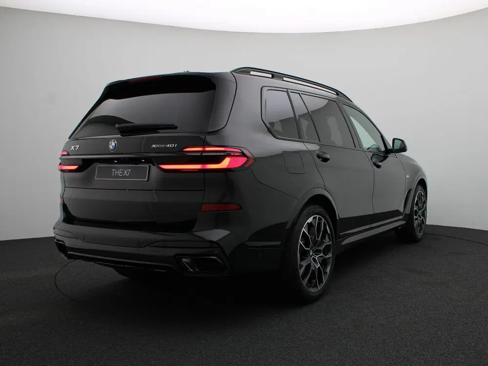 BMW X7 xDrive40i uit 2026, foto 2