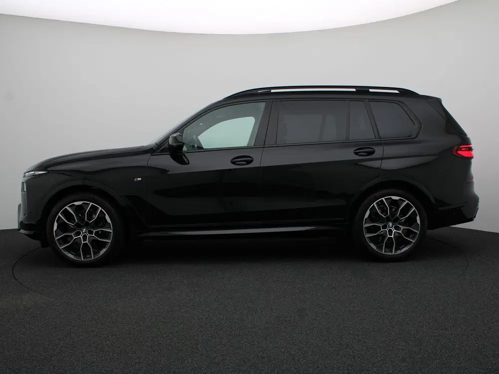 BMW X7 xDrive40i uit 2026, foto 4