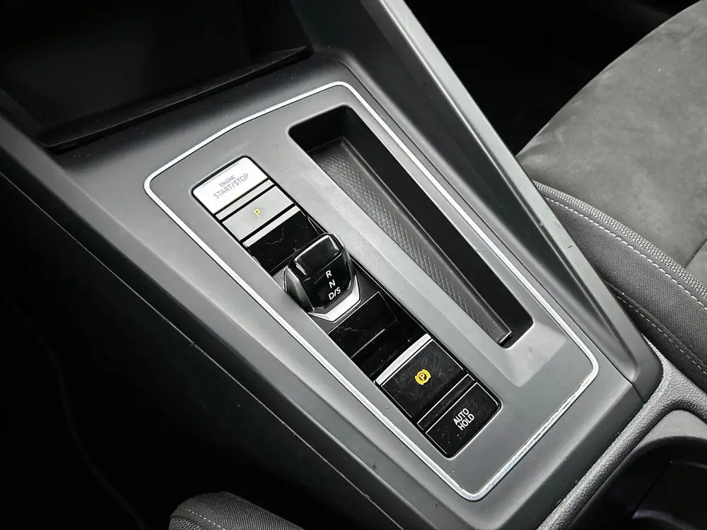 Volkswagen Golf 1.5 eTSI Business+(Goed OnderH, Stoelmassage uit 2021, foto 16