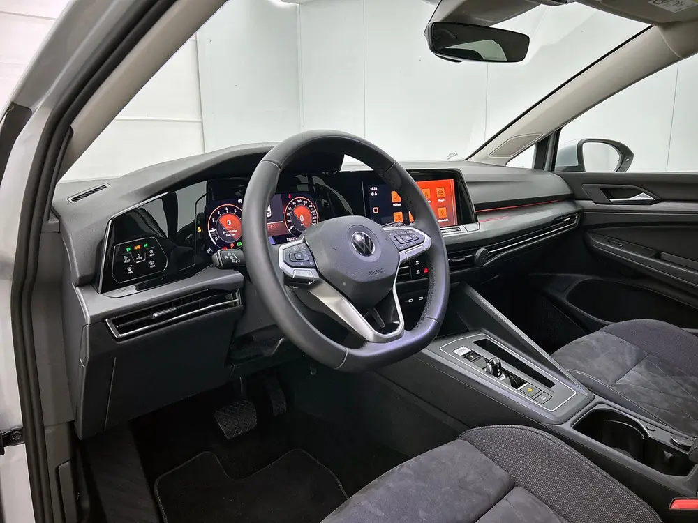 Volkswagen Golf 1.5 eTSI Business+(Goed OnderH, Stoelmassage uit 2021, foto 18