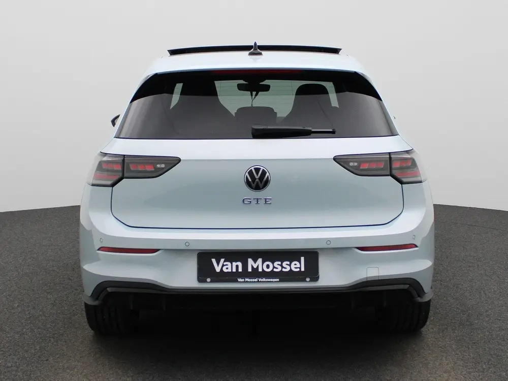 Volkswagen Golf 1.5 eHybrid GTE 272 PK | Panoramadak | Trekh uit 2025, foto 5
