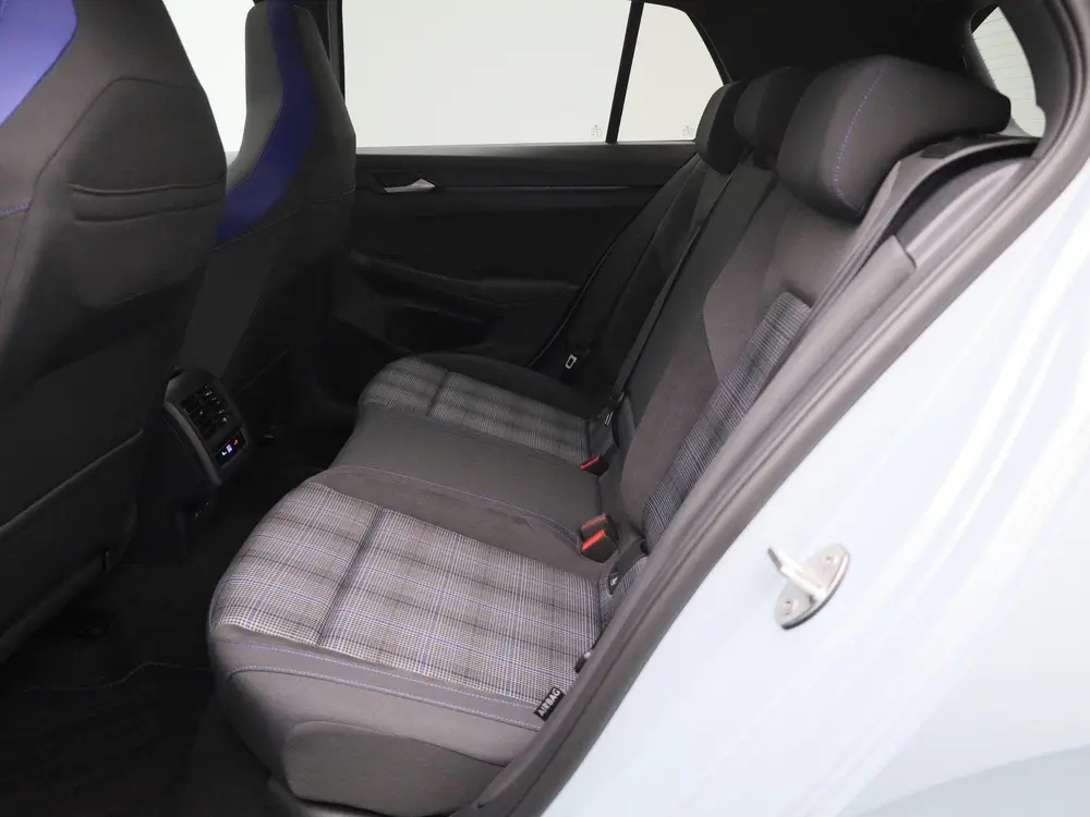 Volkswagen Golf 1.5 eHybrid GTE 272 PK | Panoramadak | Trekh uit 2025, foto 9