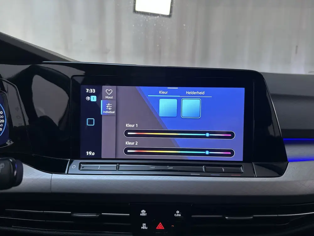 Volkswagen Golf 1.0 eTSI DSG Life Virtual Cockpit Sfeerverli uit 2021, foto 9