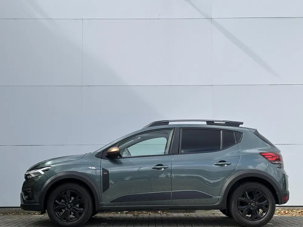 Dacia Sandero 1.0 TCe 90 Extreme uit 2024, foto 14