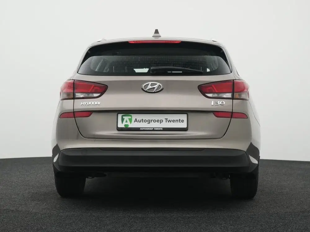 Hyundai i30 1.0 T-GDi MHEV Comfort uit 2023, foto 10