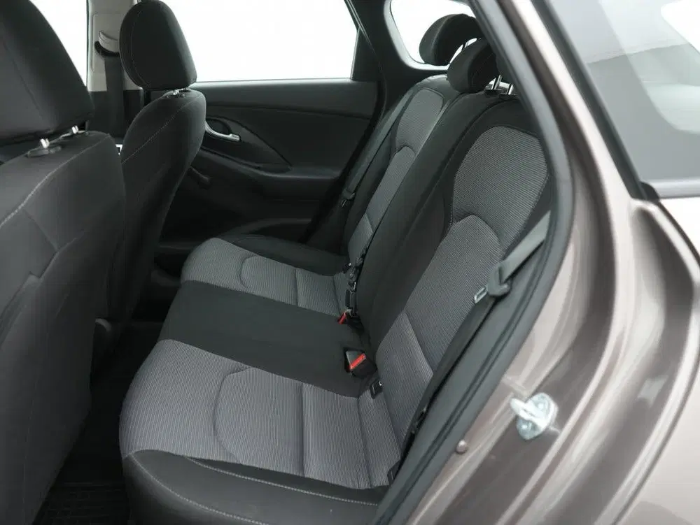 Hyundai i30 1.0 T-GDi MHEV Comfort uit 2023, foto 16
