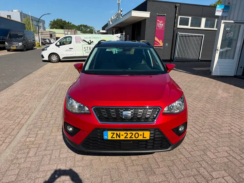 SEAT Arona 1.0 TSI Style Business Intense uit 2019, foto 6