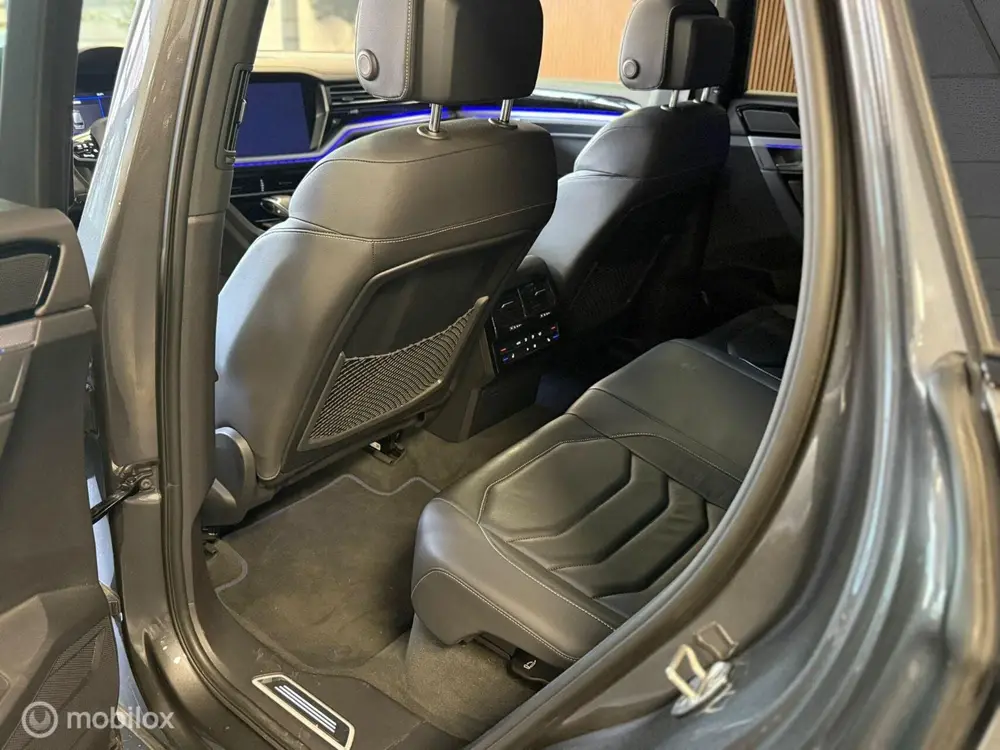Volkswagen Touareg 3.0 R|Pano|Massage|Hybrid|21"|Pano|Vol uit 2022, foto 15