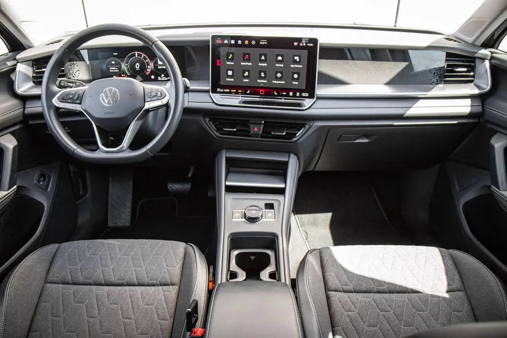 Volkswagen Tayron 1.5 eHybrid 204pk Life Edition | Achteruit uit 2025, foto 5