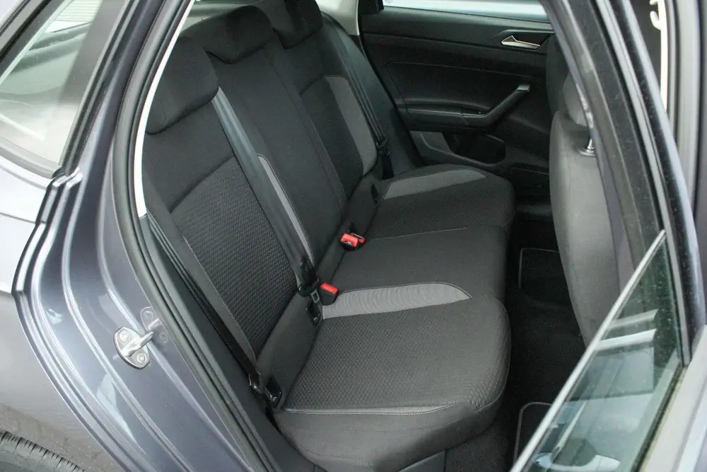 Volkswagen Polo 1.0 TSI 95pk Life | Apple CarPlay & Android uit 2022, foto 17