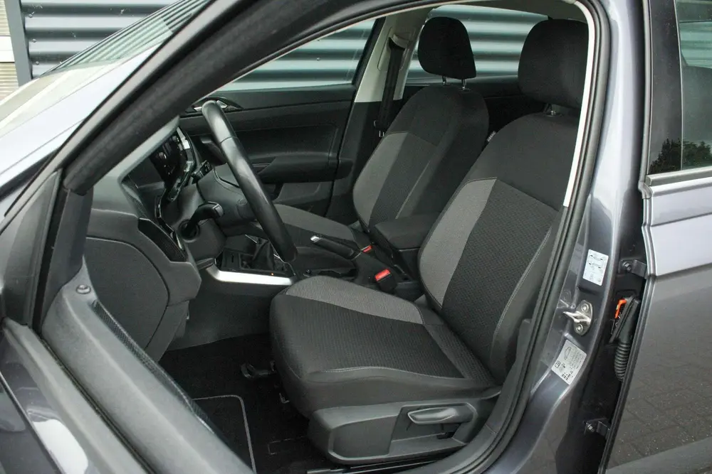 Volkswagen Polo 1.0 TSI 95pk Life | Apple CarPlay & Android uit 2022, foto 4