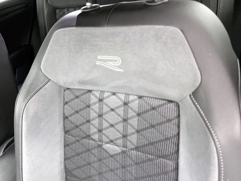 Volkswagen T-Roc 1.0 TSI R-Line | 110 PK | Appel Carplay / A uit 2022, foto 18