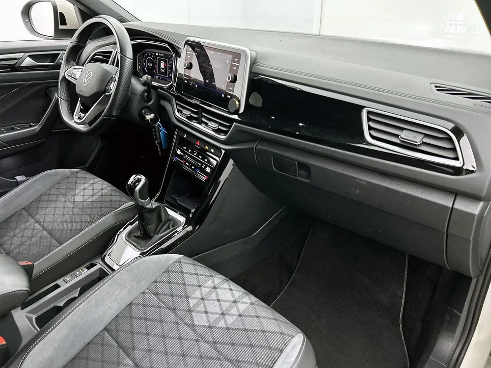 Volkswagen T-Roc 1.0 TSI R-Line | 110 PK | Appel Carplay / A uit 2022, foto 20