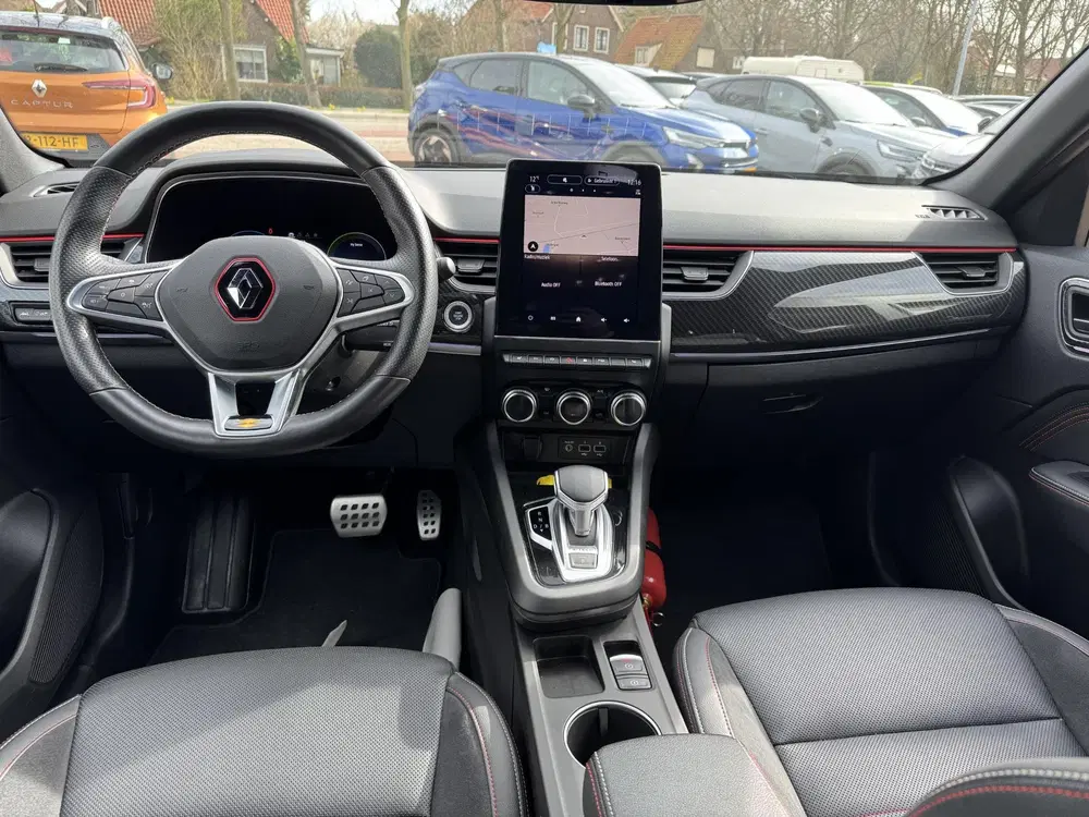 Renault Arkana 1.6 E-Tech Hybrid 145 R.S. Line uit 2022, foto 14