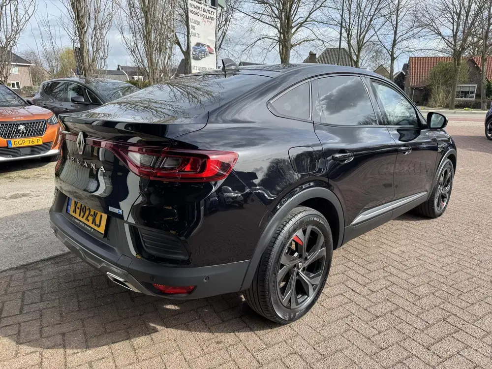 Renault Arkana 1.6 E-Tech Hybrid 145 R.S. Line uit 2022, foto 5
