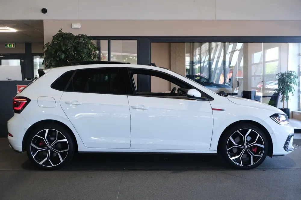 Volkswagen Polo 2.0 TSI GTI 207PK DSG Facelift IQ Led Pano C uit 2022, foto 7