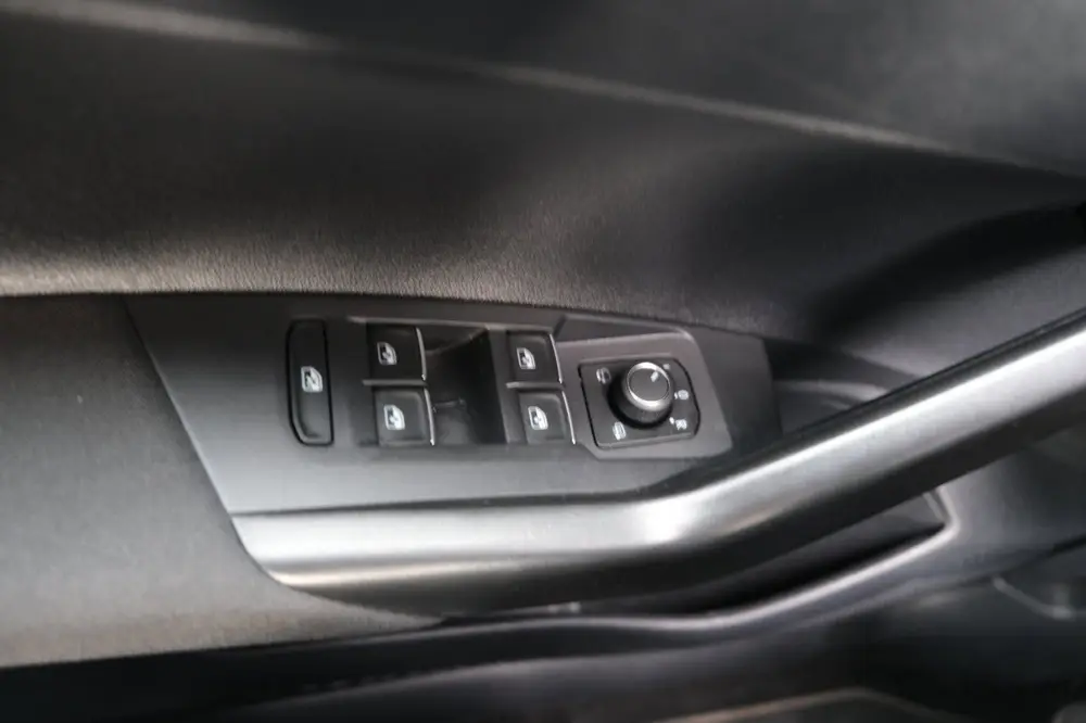 Volkswagen Taigo 1.0 TSI Style 110PK DSG IQ Led Camera Navi uit 2022, foto 14
