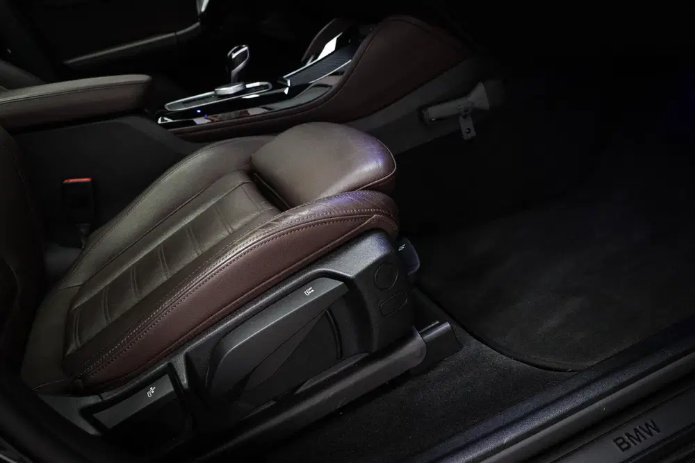 BMW X4 xDrive20i Business Edition Plus uit 2022, foto 13