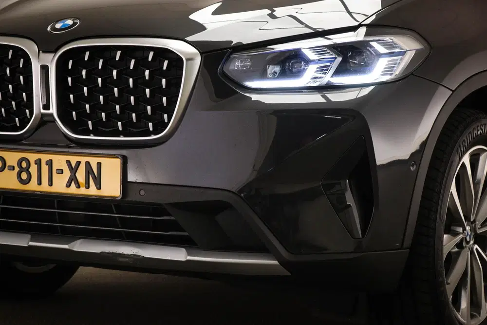 BMW X4 xDrive20i Business Edition Plus uit 2022, foto 19