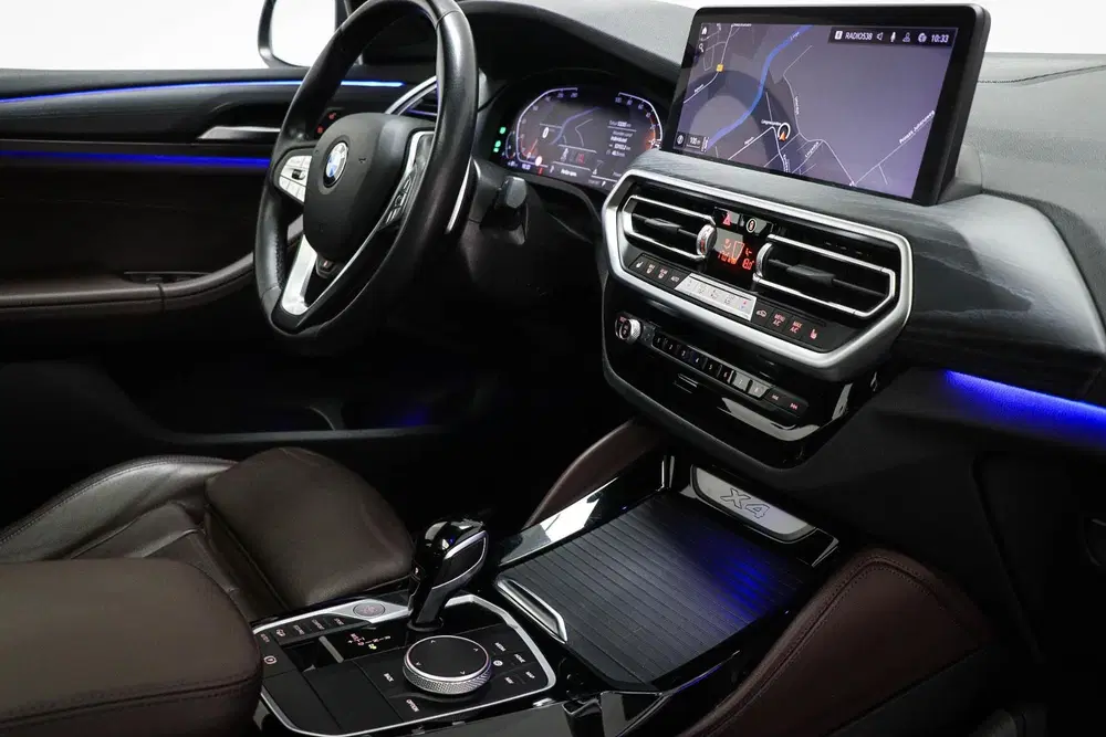 BMW X4 xDrive20i Business Edition Plus uit 2022, foto 3