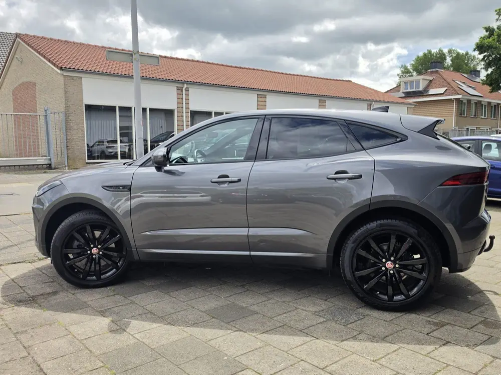 Jaguar E-Pace 2.0 P200 AWD R-Dynamic S uit 2020, foto 4