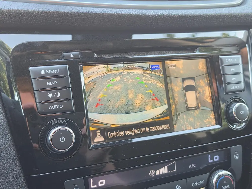Nissan Qashqai 1.3 DIG-T N-Connecta / Trekhaak / Stoelverwar uit 2019, foto 7