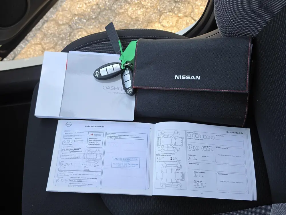 Nissan Qashqai 1.3 DIG-T N-Connecta / Trekhaak / Stoelverwar uit 2019, foto 8