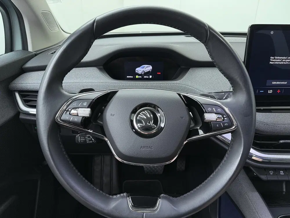 Skoda Enyaq 80 Business Edition uit 2022, foto 9