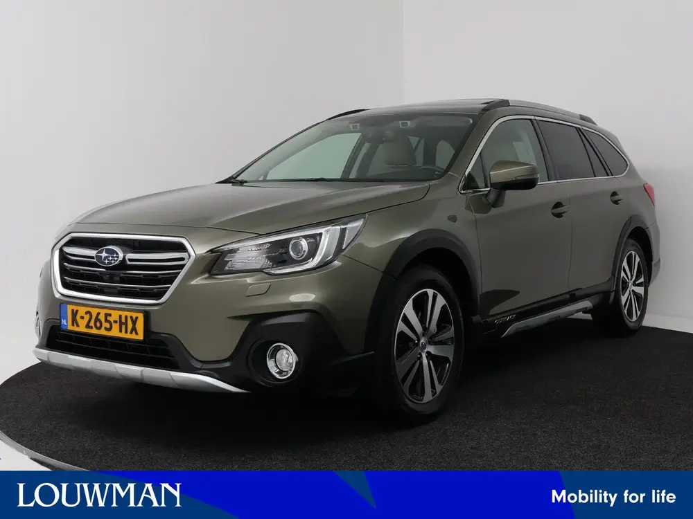 Subaru Outback 2.5i Premium AWD | Trekhaak | Carplay/Android uit 2021