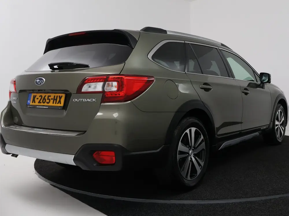 Subaru Outback 2.5i Premium AWD | Trekhaak | Carplay/Android uit 2021, foto 2