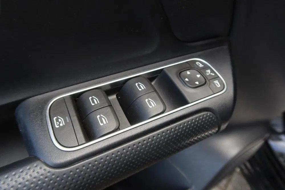 Mercedes-Benz B-Klasse 180 Business Solution Plus AUTOMAAT N uit 2019, foto 17