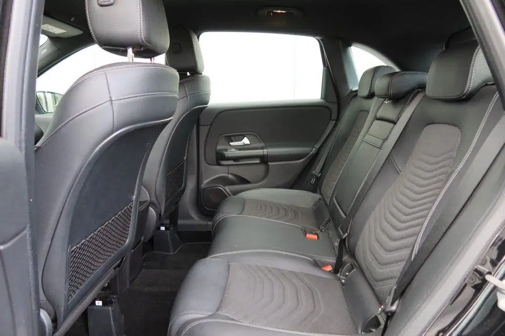 Mercedes-Benz B-Klasse 180 Business Solution Plus AUTOMAAT N uit 2019, foto 19