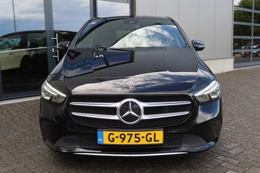 Mercedes-Benz B-Klasse 180 Business Solution Plus AUTOMAAT N uit 2019, foto 2