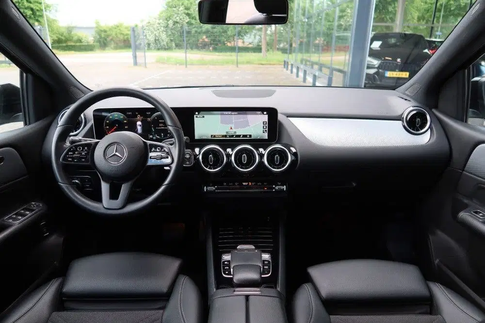 Mercedes-Benz B-Klasse 180 Business Solution Plus AUTOMAAT N uit 2019, foto 7