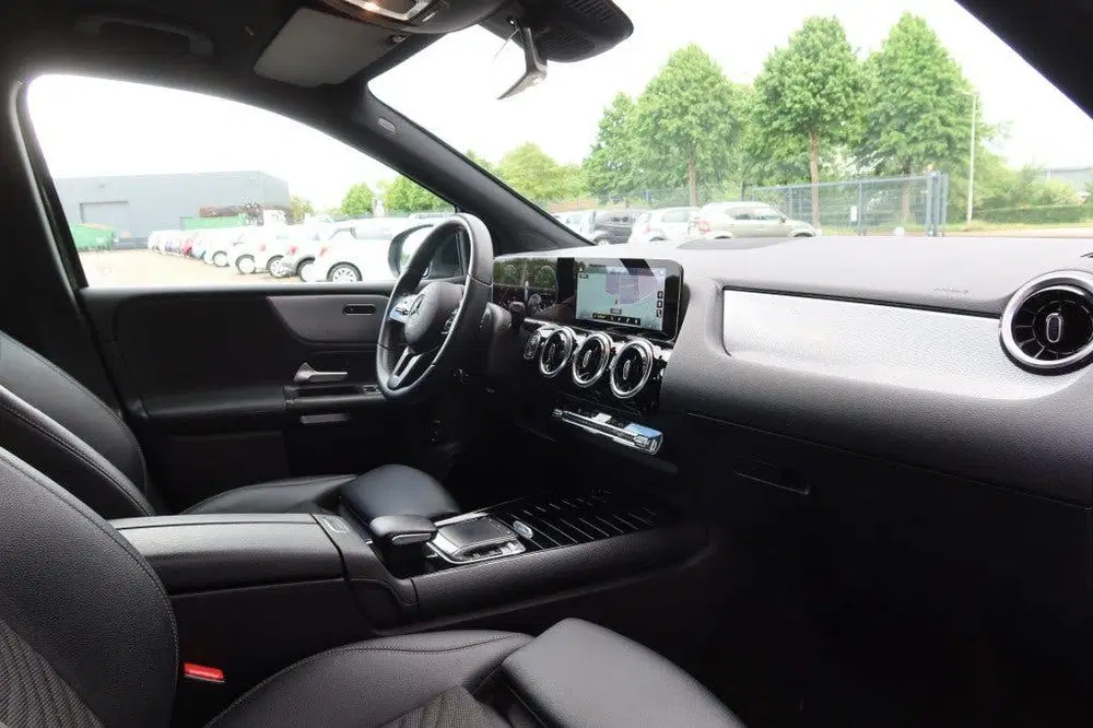 Mercedes-Benz B-Klasse 180 Business Solution Plus AUTOMAAT N uit 2019, foto 8