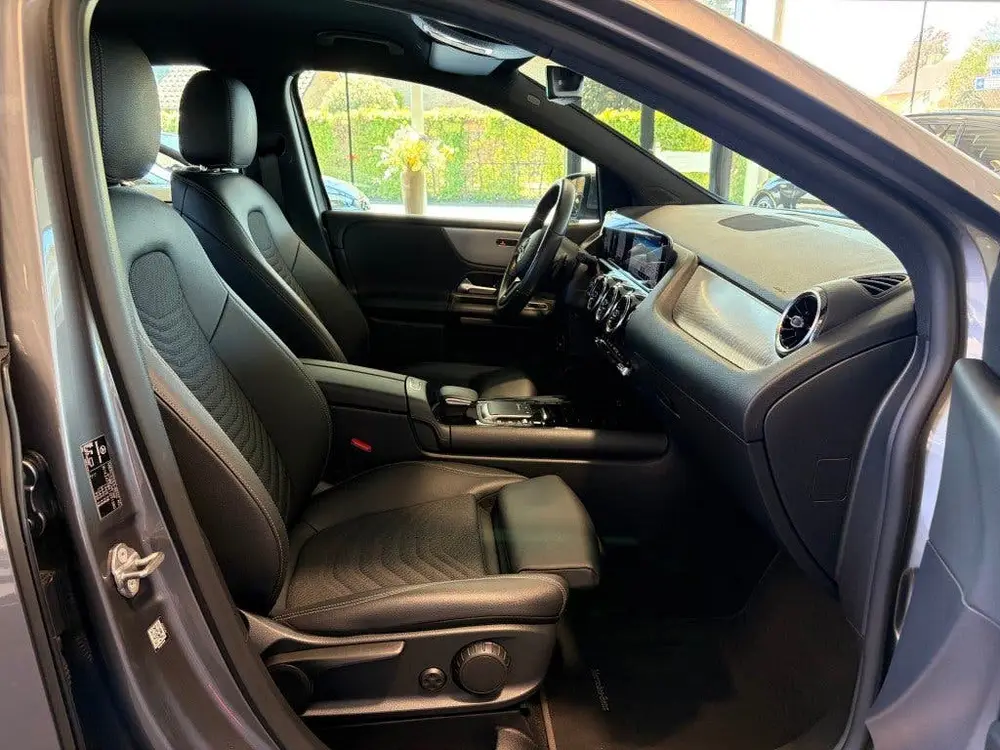 Mercedes-Benz B-Klasse B 180 Aut. Leder LED Camera MBUX Wide uit 2021, foto 3