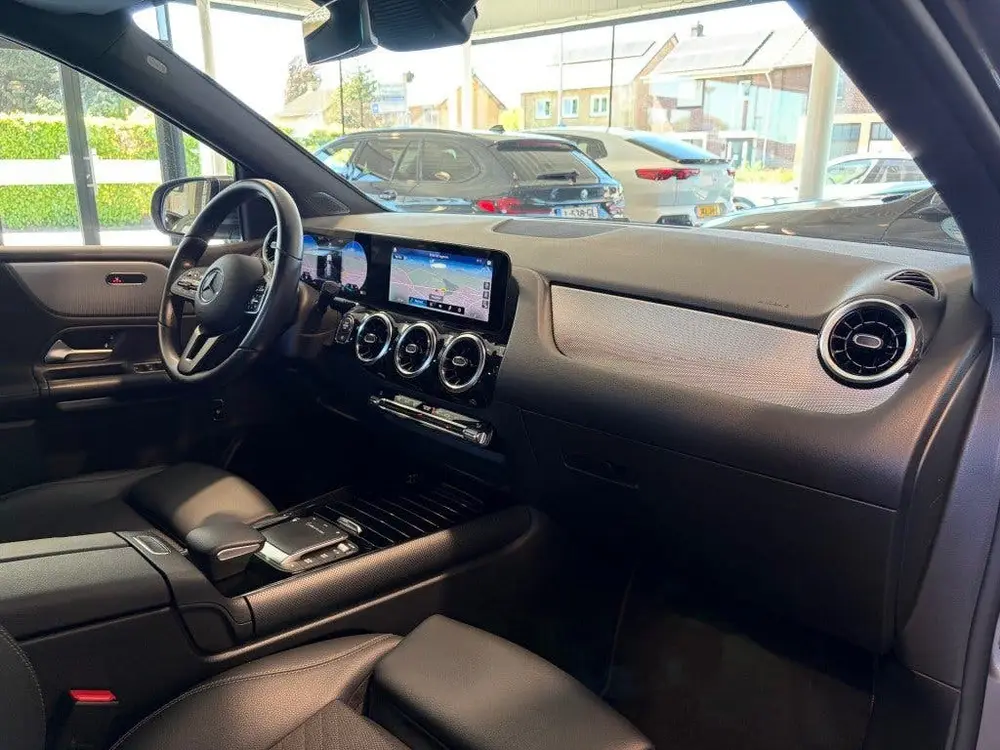 Mercedes-Benz B-Klasse B 180 Aut. Leder LED Camera MBUX Wide uit 2021, foto 5