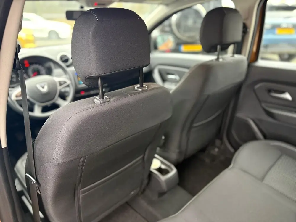 Dacia Duster 1.0 TCe Bi-Fuel Comfort | Trekhaak | Camera | P uit 2021, foto 10