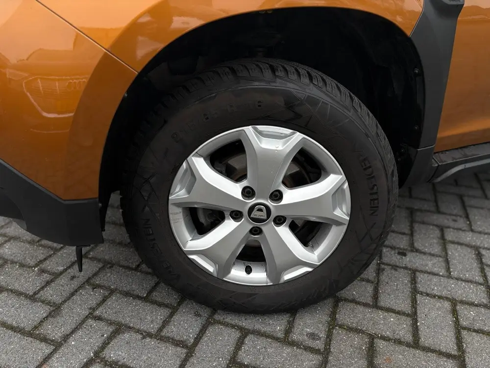 Dacia Duster 1.0 TCe Bi-Fuel Comfort | Trekhaak | Camera | P uit 2021, foto 4